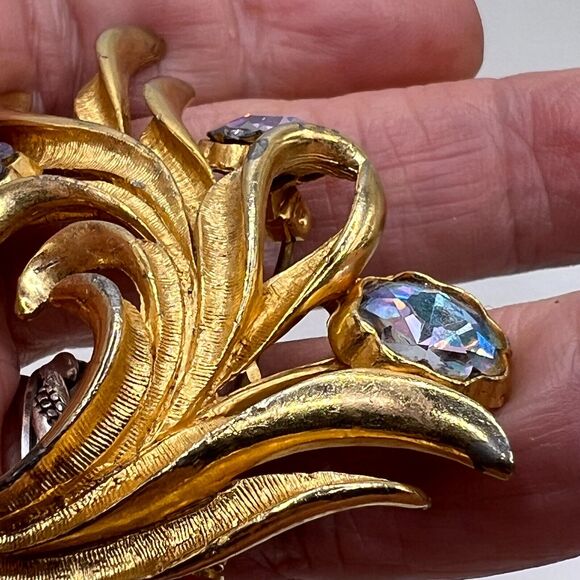 Signed Sphinx 9883 Margarita Heliotrope Rhinestone Floral Brooch Costume Jewelry - Picture 5 of 9